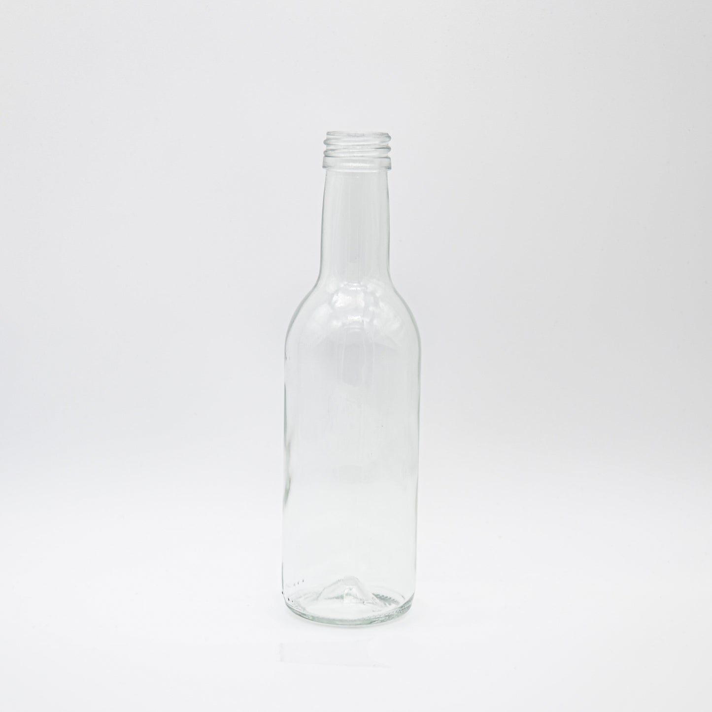 250ml/8oz Clear Glass Bordeaux Bottle 28mm