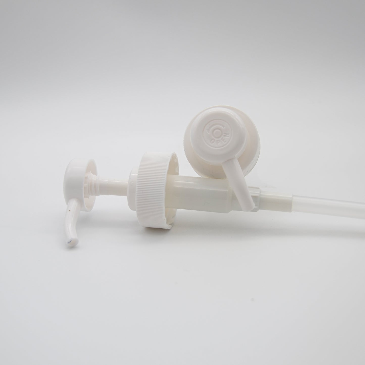 White Lotion Pump 38/400 4cc 250mm Dip Tube